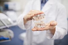 clinica-dental-jerez-servicio-implantes